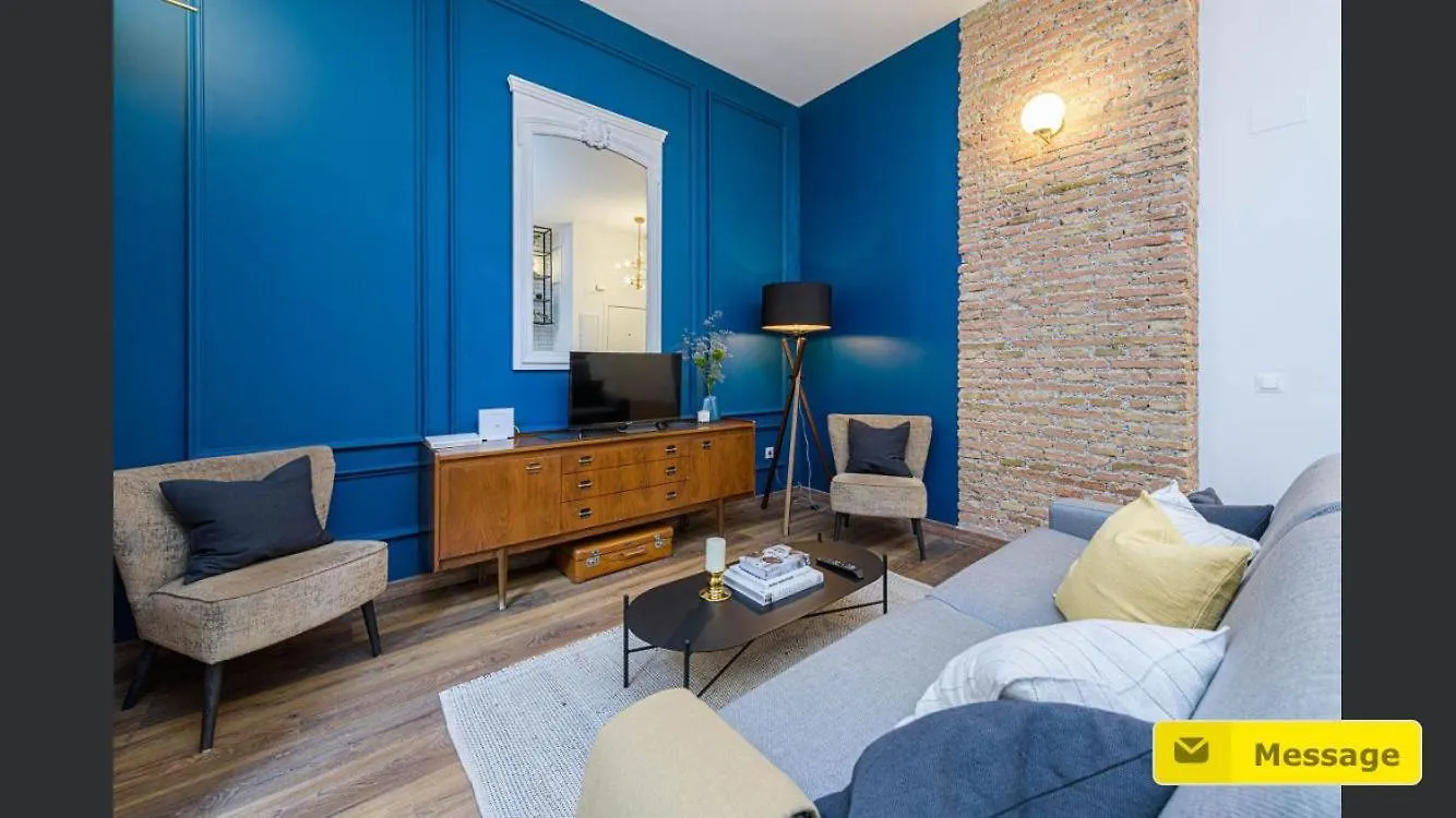 Apartment Glamorous Nino De Guevara On The City Center Málaga